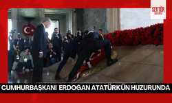 Cumhurbaşkanı Erdoğan Atatürk'ün huzurunda