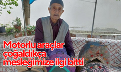 61 yıldır mesleğini hediyelik semer yaparak yaşatıyor