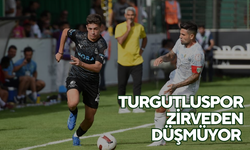 Turgutluspor zirveden düşmüyor