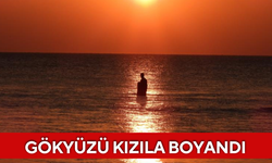 Gökyüzü kızıla boyandı