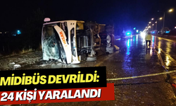 Midibüs devrildi: 24 kişi yaralandı