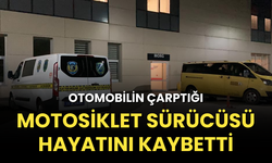 Otomobilin çarptığı elektrikli motosiklet sürücüsü hayatını kaybetti