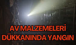 Av malzemeleri dükkanında yangın