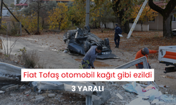 Fiat Tofaş otomobil kağıt gibi ezildi: 3 yaralı