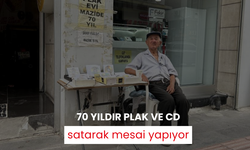 70 yıldır plak ve CD satarak mesai yapıyor