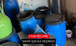 1 ton 165 litre sahte içki ele geçirildi