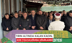 Tırın altında kalan kadın, son yolculuğuna uğurlandı