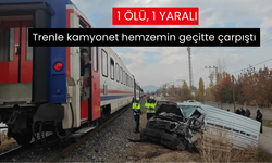 Trenle kamyonet hemzemin geçitte çarpıştı: 1 ölü, 1 yaralı