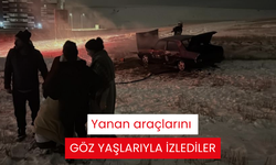 Yanan araçlarını göz yaşlarıyla izlediler