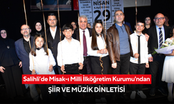 Salihli’de Misak-ı Milli İlköğretim Kurumu'ndan şiir ve müzik dinletisi