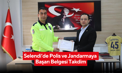 Selendi’de polis ve jandarmaya başarı belgesi takdim