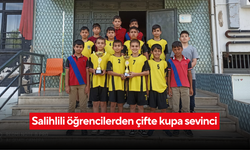 Salihlili öğrencilerden çifte kupa sevinci