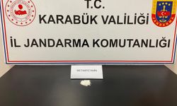 Jandarmadan narkotik operasyonu: Üzerinden metamfetamin çıktı