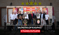 Salihli'deki Galatasaraylılardan çifte kupalı kutlama
