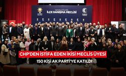Siyasi dengeleri değiştiren katılımlar! CHP’li 2 meclis üyesi ve 150 kişi AK Parti rozeti taktı