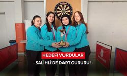 Salihli’nin genç dartçıları il üçüncülüğü sevinci yaşadı