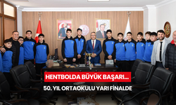 Hentbolda büyük başarı… 50. Yıl Ortaokulu yarı finalde