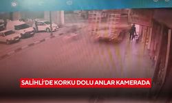 Salihli’de tırın üzerindeki iş makinası yayaya çarptı! Kaza anı kamerada