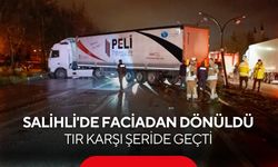 Salihli'de faciadan dönüldü: Kontrolden çıkan tır karşı şeride geçti