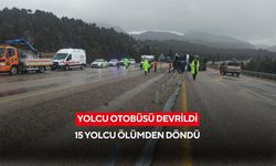 Yolcu otobüsü devrildi: 15 yolcu ölümden döndü
