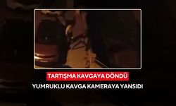 İki grup sokak ortasında birbirine girdi... Yumruklu kavga cep telefonuna böyle yansıdı