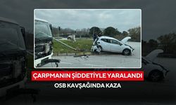 OSB kavşağında kaza! Otomobil hurdaya dönerken sürücü yaralandı...
