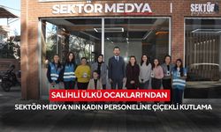 Salihli Ülkü Ocakları’ndan Sektör Medya’nın kadın personeline çiçekli kutlama