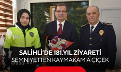 Salihli’de 181.yıl ziyareti: Emniyetten Kaymakam’a çiçek