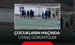 Çocukların maçında utanç görüntüler! Veli sahaya girip kadın hakeme yürüdü...