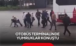 Otobüs Terminali’nde yolcu–şoför kavgası kamerada