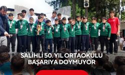 Salihli 50. Yıl Ortaokulu başarıya doymuyor