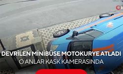 Kargo aracı otomobilin üzerine devrildi, yardıma motokurye koştu... O anlar kamerada