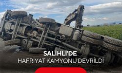 Salihli'de hafriyat kamyonu devrildi: 1 yaralı