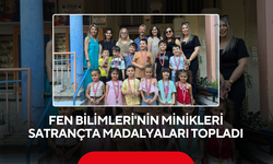 Fen Bilimleri'nin minikleri satrançta madalyaları topladı