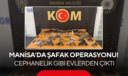 Manisa’da şafak operasyonu! Cephanelik gibi evlerden çıktı