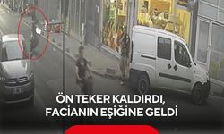 Tek Teker Şov Az Daha Can Alıyordu; Yaya Son Anda Kurtuldu...