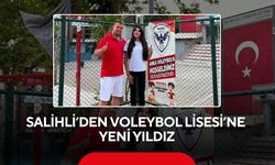 Salihlili Azra'dan büyük başarı! TVF Spor Lisesi'ni rekor dereceyle kazandı