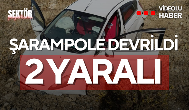 Mıcır nedeniyle yolda kayan otomobil şarampole devrildi