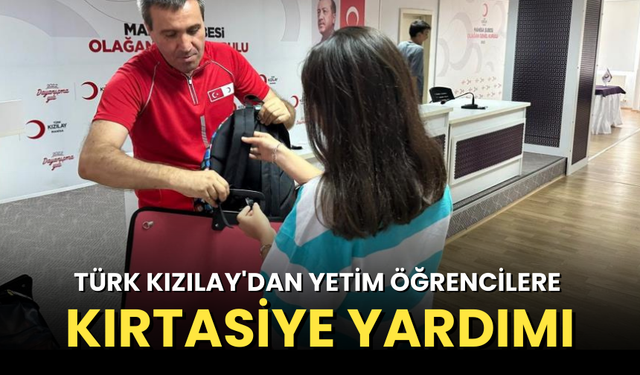 Türk Kızılay'dan Manisa'da yetim öğrencilere kırtasiye yardımı