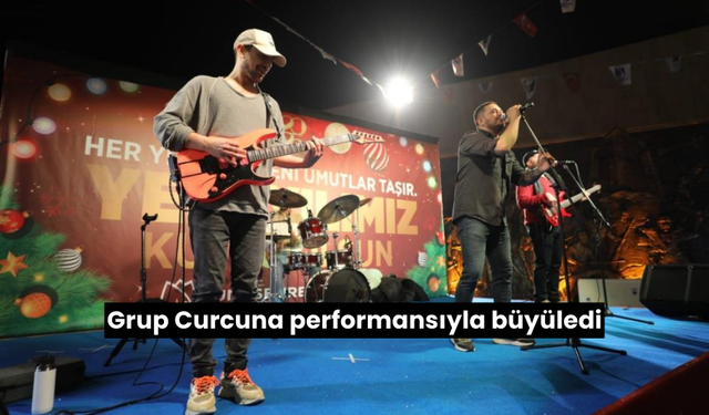 Grup Curcuna'dan Unutulmaz Performans; İzleyenleri Kendine Hayran Bıraktı!