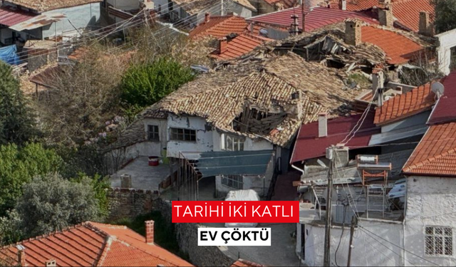 Tarihi iki katlı ev çöktü
