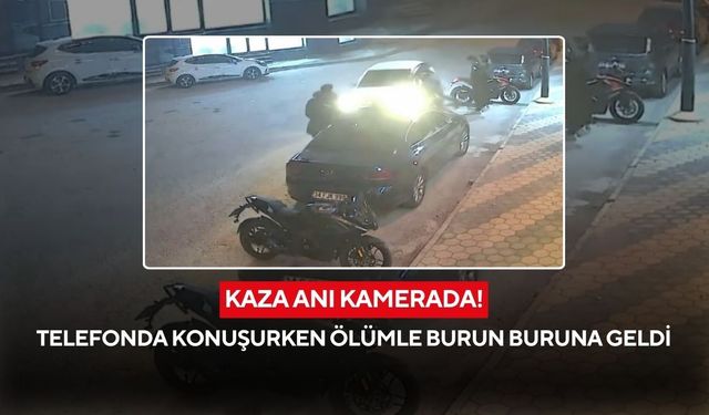 Telefonla konuşan yaya iki araç arasında kaldı! Feci kaza güvenlik kamerasına yansıdı...