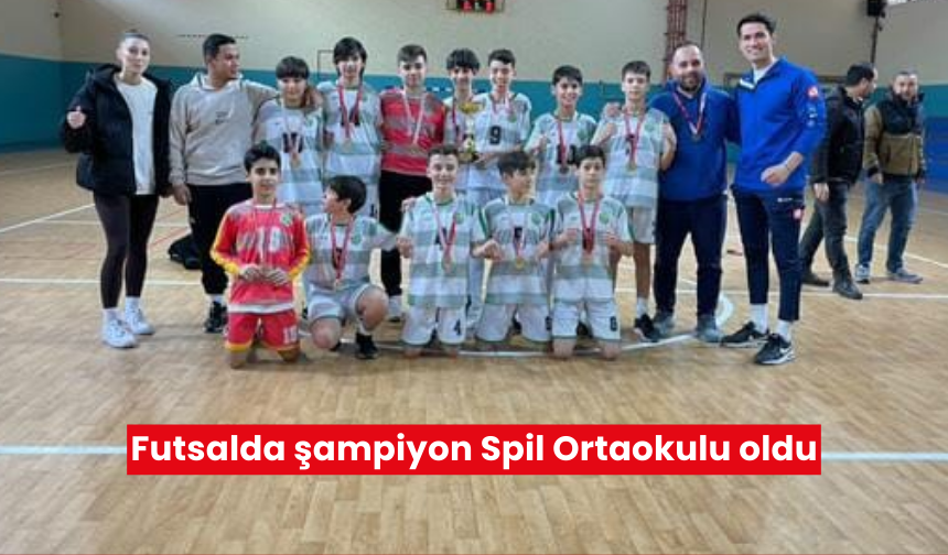 Futsalda şampiyon Spil Ortaokulu oldu