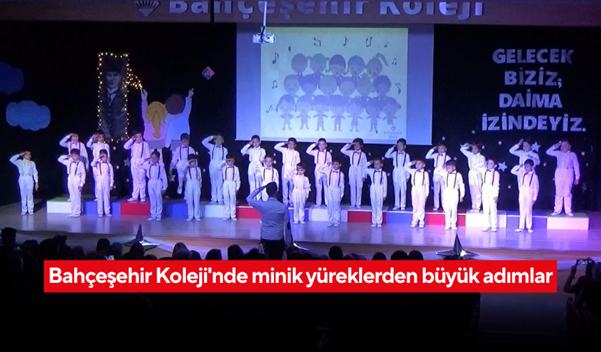 1. sınıf öğrencilerinin "Aydınlığa İlk Adım" programı büyük beğeni topladı