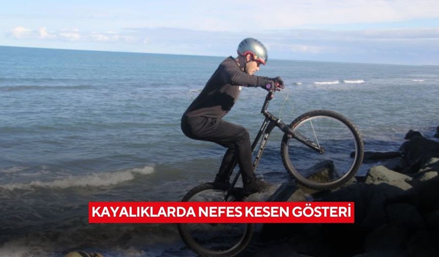 Kayalıklarda nefes kesen gösteri