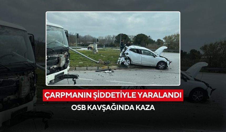 OSB kavşağında kaza! Otomobil hurdaya dönerken sürücü yaralandı...