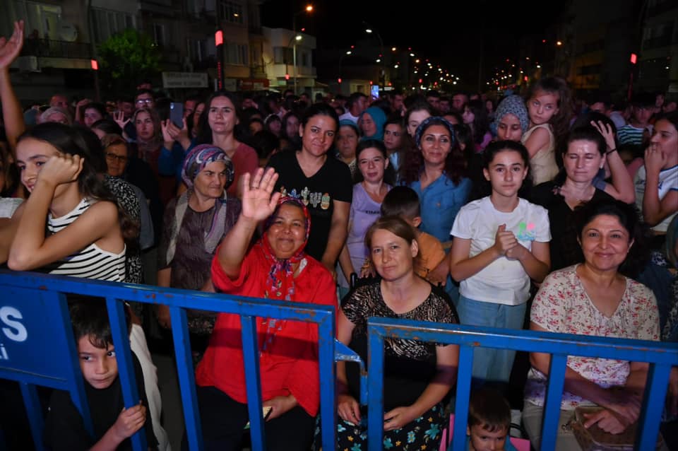 Gölmarmara’da 90’lar, Ahmetli’de Kutsi şöleni (12)