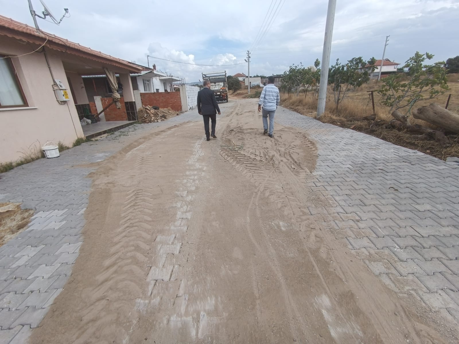 Mersinli Mahallesinde Yollar Kilit Parke Taşıyla Buluştu (3)