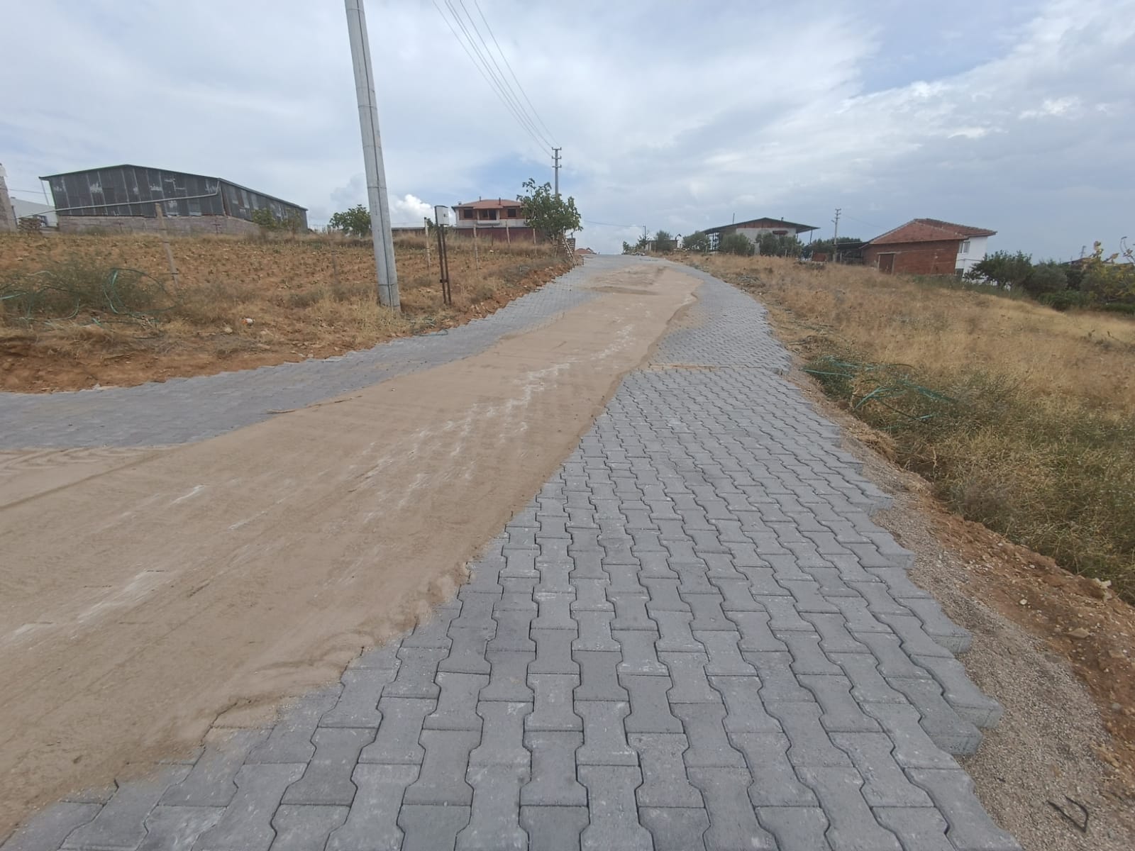 Mersinli Mahallesinde Yollar Kilit Parke Taşıyla Buluştu (8)