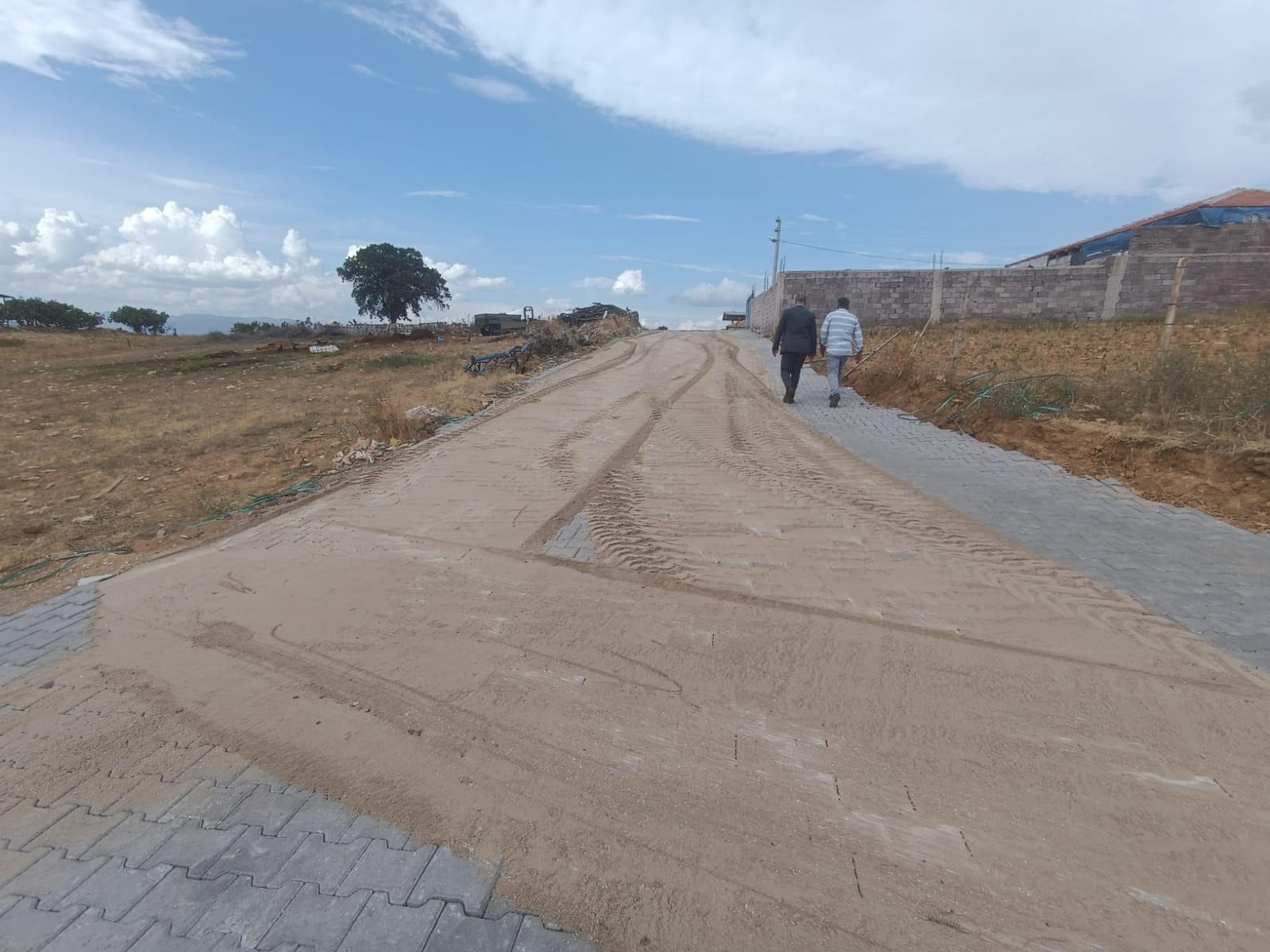 Mersinli Mahallesinde Yollar Kilit Parke Taşıyla Buluştu (9)